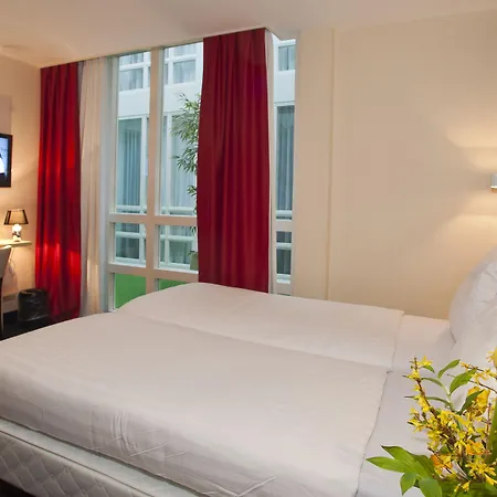 Iron Horse Hotel 3*