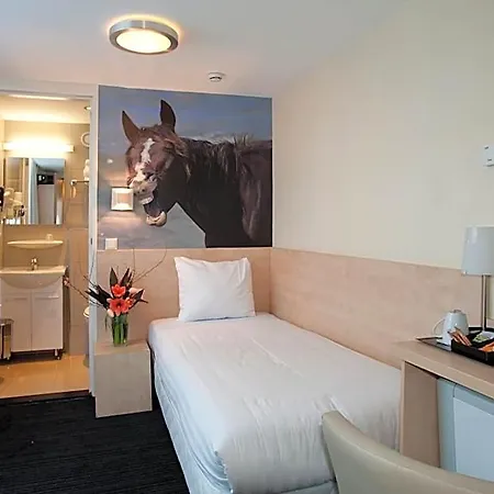 Iron Horse Hotell 3*