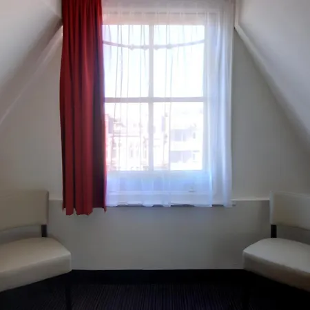 Iron Horse Hotel 3*