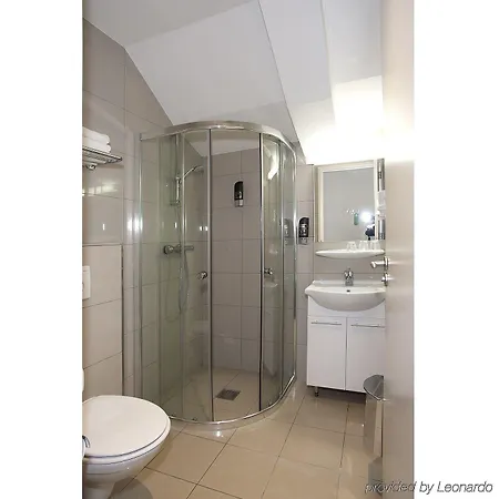 Hotel Iron Horse 3*